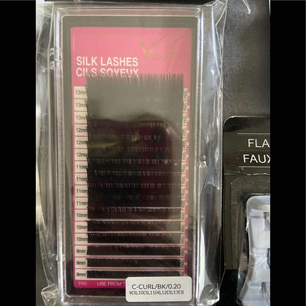 V lash silk black  c curl